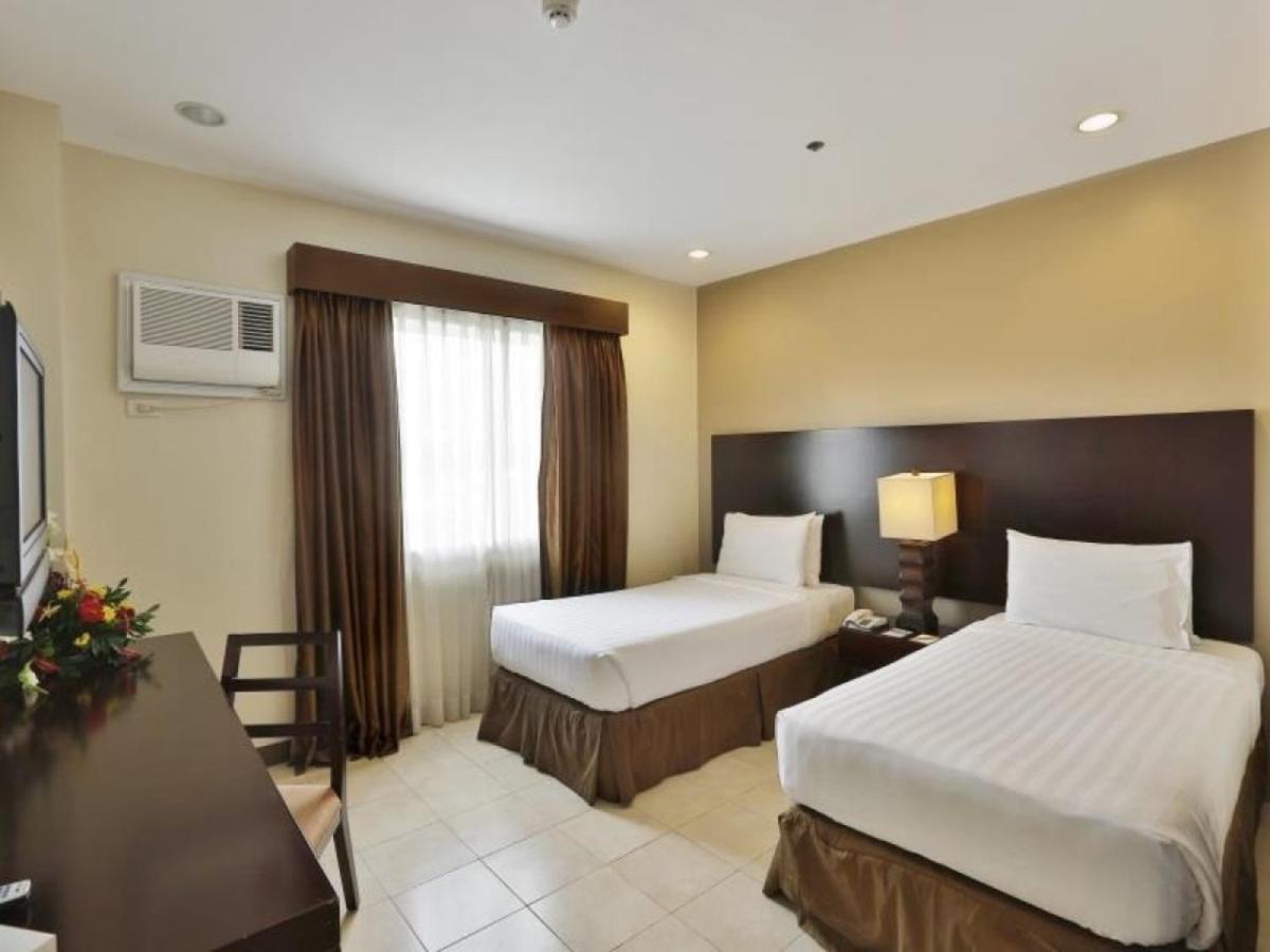 Alpa City Suites Hotel Cebu Dış mekan fotoğraf