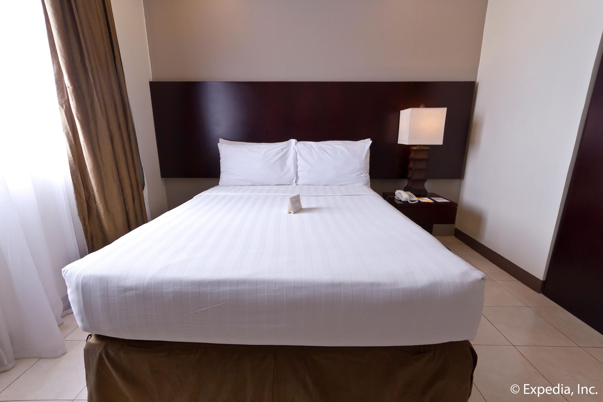 Alpa City Suites Hotel Cebu Dış mekan fotoğraf