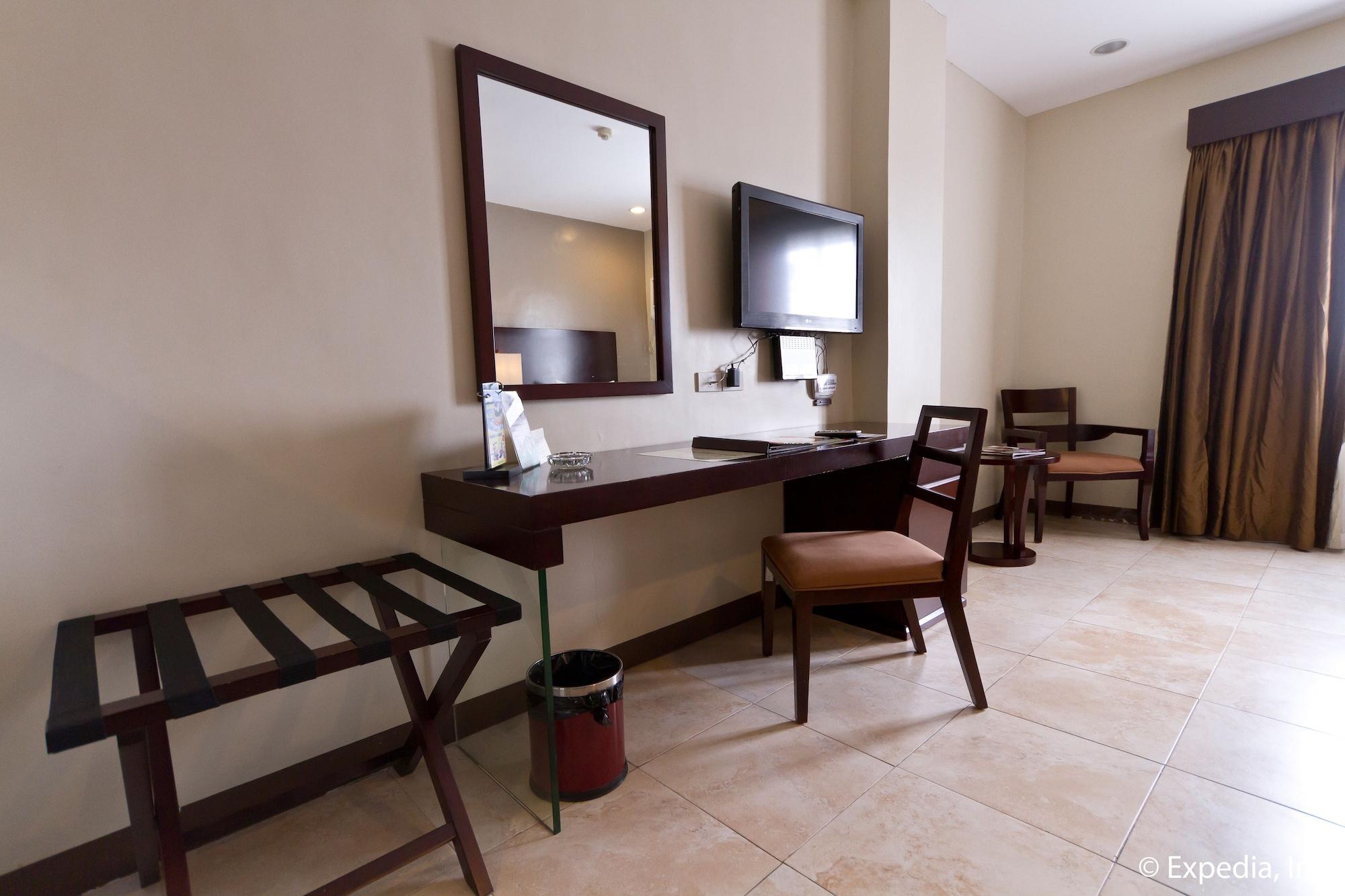 Alpa City Suites Hotel Cebu Dış mekan fotoğraf