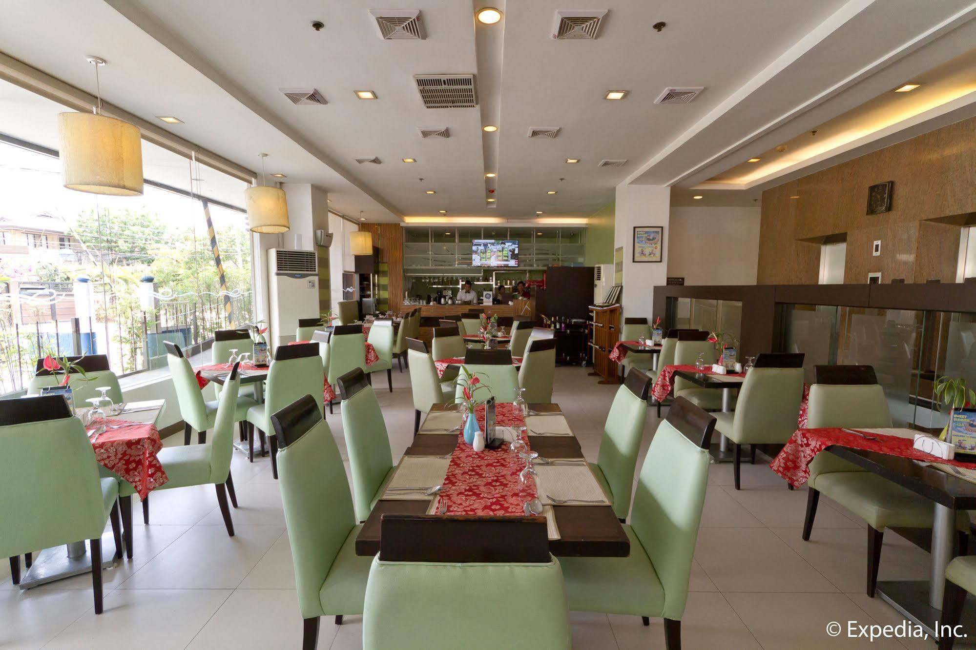 Alpa City Suites Hotel Cebu Dış mekan fotoğraf